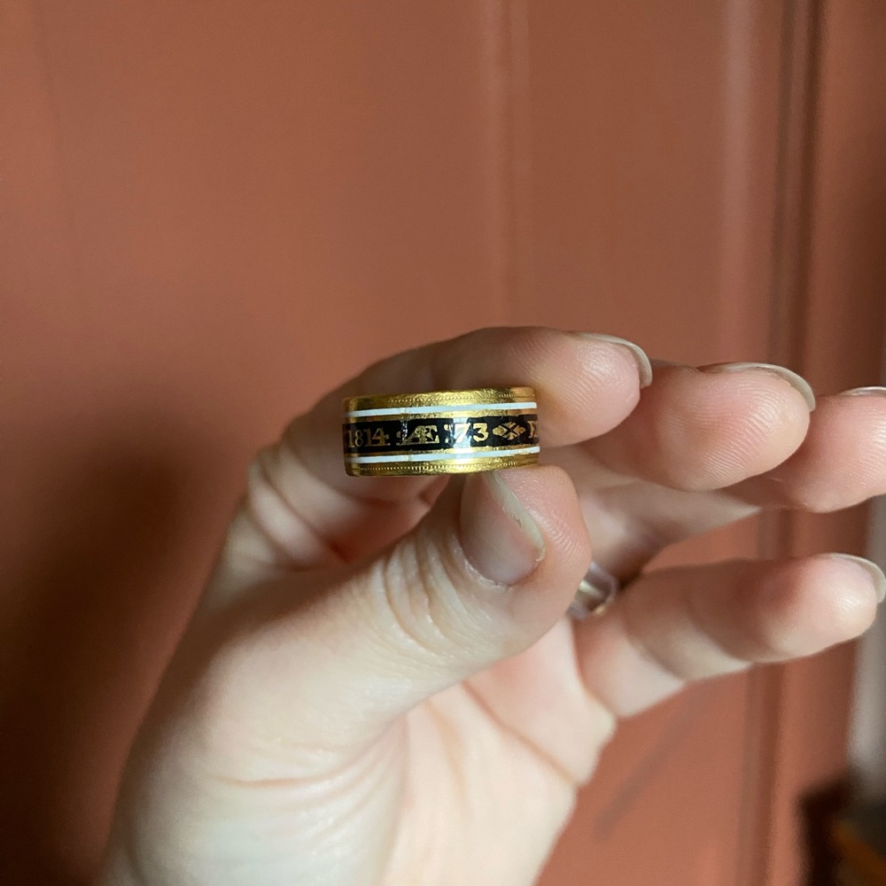 Two 18k Mourning Rings - Picture 6 of 13